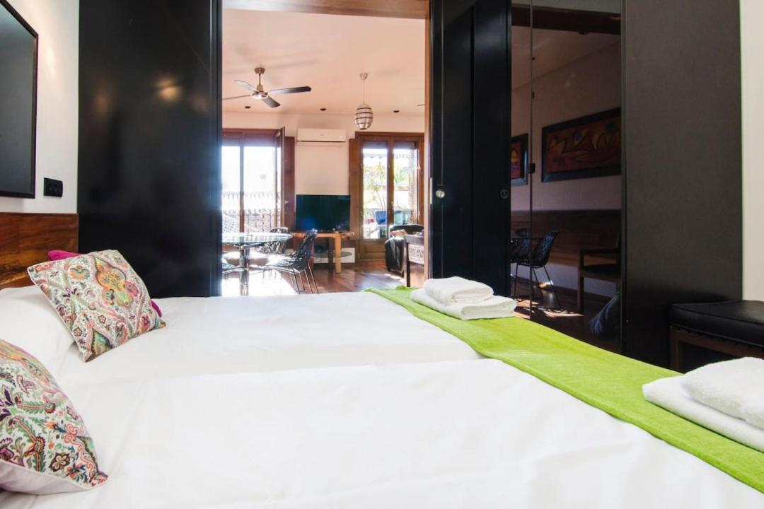 3Bedrooms 2Bathrooms Furnished - Lavapies - Bright มาดริด ภายนอก รูปภาพ