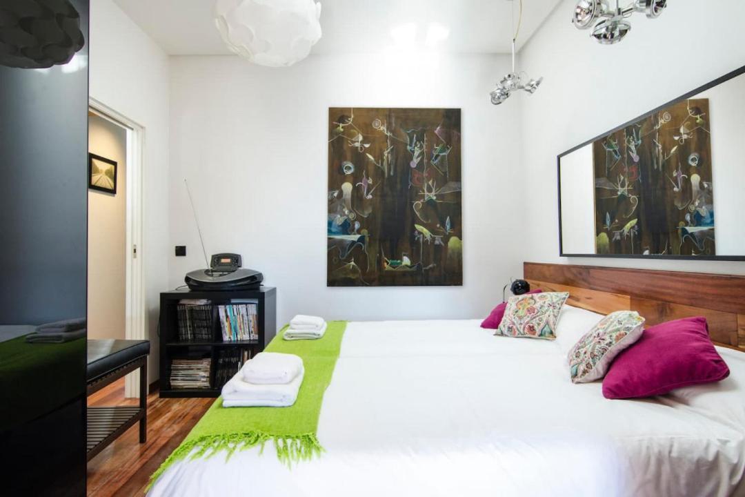 3Bedrooms 2Bathrooms Furnished - Lavapies - Bright มาดริด ภายนอก รูปภาพ