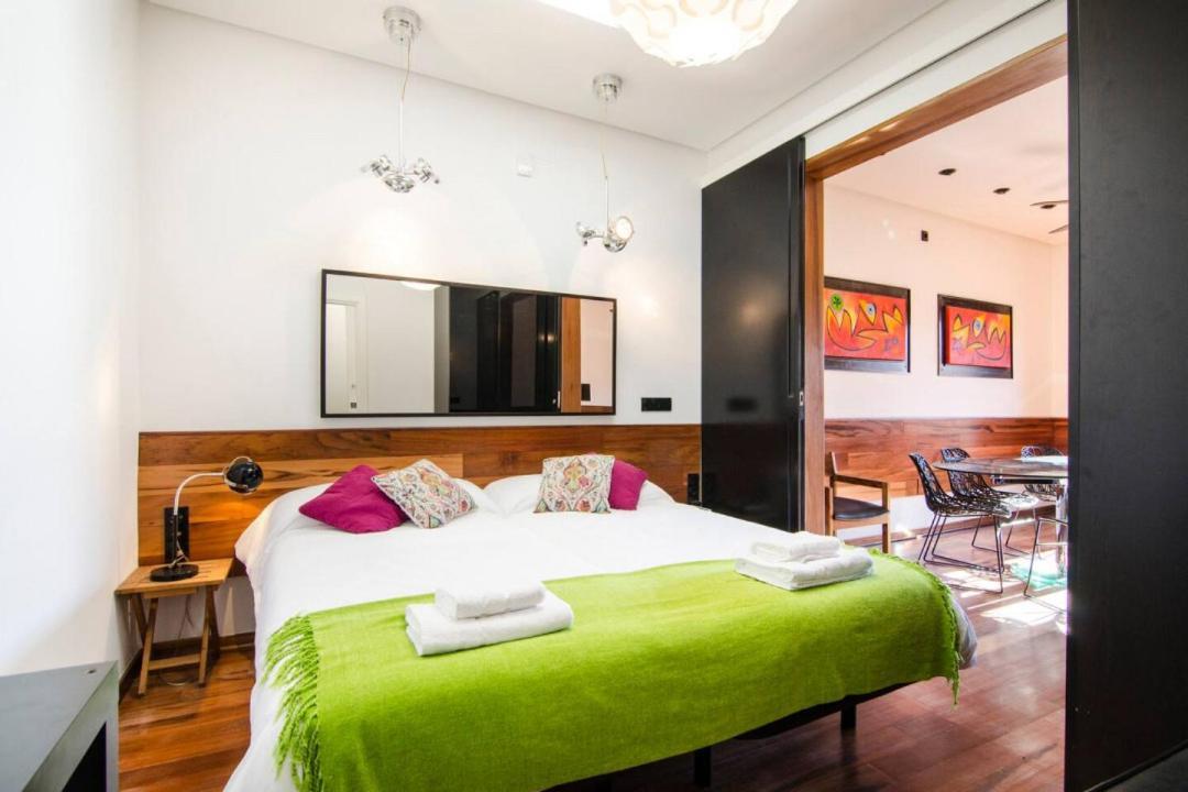 3Bedrooms 2Bathrooms Furnished - Lavapies - Bright มาดริด ภายนอก รูปภาพ
